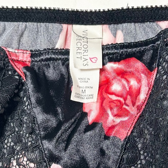 3 pair Vintage Satin Floral and Lace Panties hi-cut - Picture 3 of 9